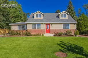 526 Loomis Ave, Colorado Springs, CO 80906 - Photo 1