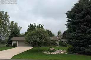 3020 Rockbrook Ln, Colorado Springs, CO 80904 - Photo 1