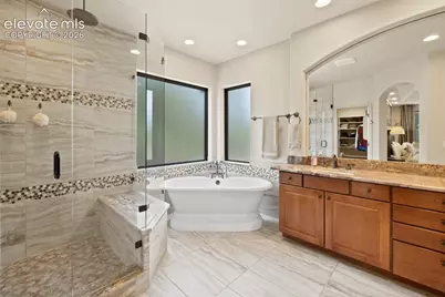 18330 Bakers Farm Road, Colorado Springs, CO 80908 - Photo 11