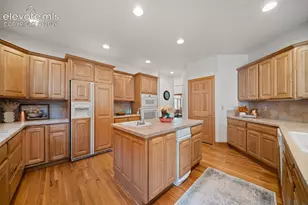 2555 Stagsleap Point, Colorado Springs, CO 80904 - Photo 13