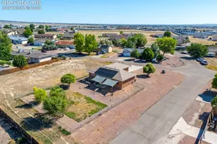 231 S Wiggins Dr, Pueblo West, CO 81007 - Photo 33