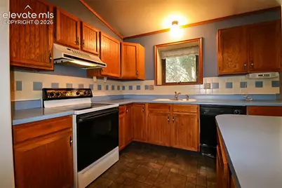 5560 S Buckskin Pass Drive, Colorado Springs, CO 80917 - Photo 13
