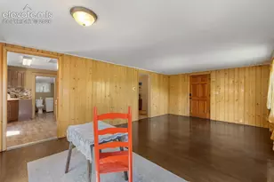 215 Washington Ave, Manitou Springs, CO 80829 - Photo 11
