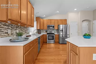23767 E Bellewood Drive, Aurora, CO 80016 - Photo 9