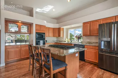 5515 Wittenberg Court, Colorado Springs, CO 80918 - Photo 9