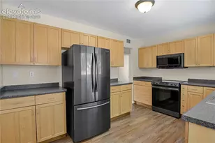 3211 N Institute St, Colorado Springs, CO 80907 - Photo 9
