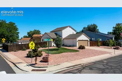 4510 Hollyridge Drive, Colorado Springs, CO 80916 - Photo 3