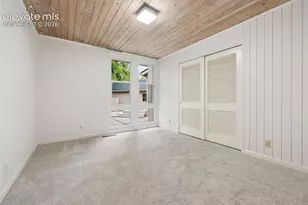 26 Oak Ave, Colorado Springs, CO 80906 - Photo 27