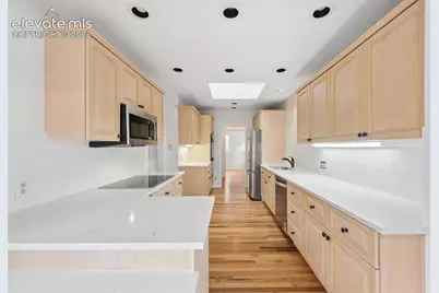 26 Oak Avenue, Colorado Springs, CO 80906 - Photo 17