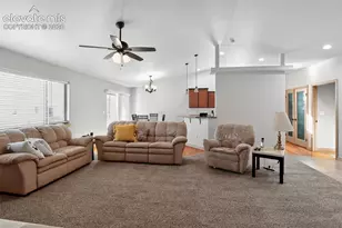 2326 Cliffmoor Ln, Pueblo, CO 81008 - Photo 3
