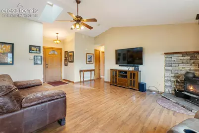 251 Surrey Lane, Florissant, CO 80816 - Photo 5