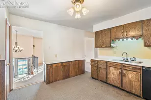 4096 London Ln, Colorado Springs, CO 80916 - Photo 17