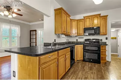 806 E Platte Avenue, Colorado Springs, CO 80903 - Photo 15