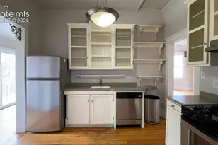 1011 N Corona St, Colorado Springs, CO 80903 - Photo 3