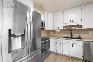 4202 Whittier Dr, Colorado Springs, CO 80910 - Photo 11