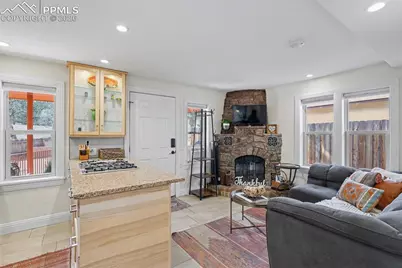 1702-1/2 W Cheyenne Road, Colorado Springs, CO 80906 - Photo 5