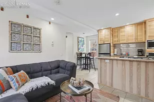 1702-1/2 W Cheyenne Rd, Colorado Springs, CO 80906 - Photo 7