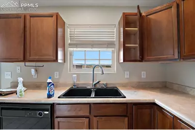 1313 N Blue Lake Lane, Pueblo, CO 81007 - Photo 7