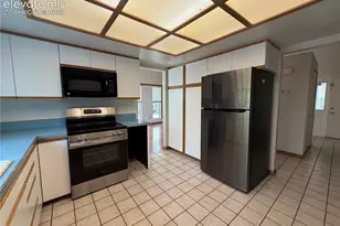 1140 Cenotaph Cir, Colorado Springs, CO 80904 - Photo 5