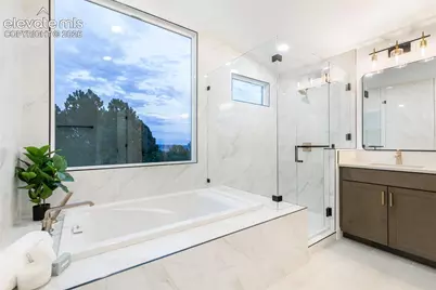 1520 Oak Hills Drive, Colorado Springs, CO 80919 - Photo 33