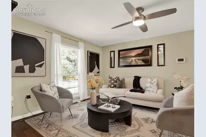 7958 Roslyn Way, Centennial, CO 80112 - Photo 5