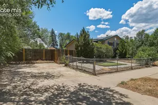 905 E Costilla St, Colorado Springs, CO 80903 - Photo 35