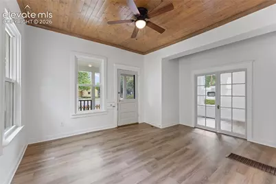 620 E Cache La Poudre Street, Colorado Springs, CO 80903 - Photo 7