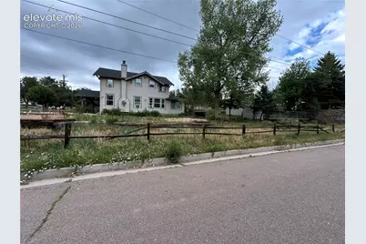 217 S 13th Street, Colorado Springs, CO 80909 - Photo 3
