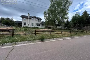217 S 13th St, Colorado Springs, CO 80904 - Photo 3