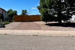 7229 Waterman Way, Colorado Springs, CO 80922 - Photo 3