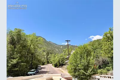 370 Ruxton Avenue, Manitou Springs, CO 80829 - Photo 3
