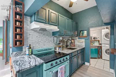 370 Ruxton Avenue, Manitou Springs, CO 80829 - Photo 17