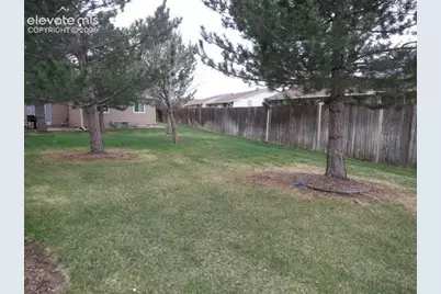4233 Hunting Meadows Circle, Colorado Springs, CO 80916 - Photo 15