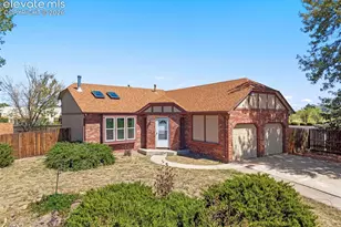 4537 Fenton Rd, Colorado Springs, CO 80916 - Photo 3