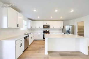 2664 Lower Crags Pt, Colorado Springs, CO 80904 - Photo 5