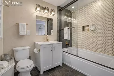 6 Boulder Crescent Street, Colorado Springs, CO 80903 - Photo 23