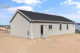 832 E Loma Dr, Pueblo West, CO 81007 - Photo 41