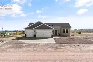 832 E Loma Dr, Pueblo West, CO 81007 - Photo 39