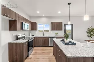 832 E Loma Dr, Pueblo West, CO 81007 - Photo 13