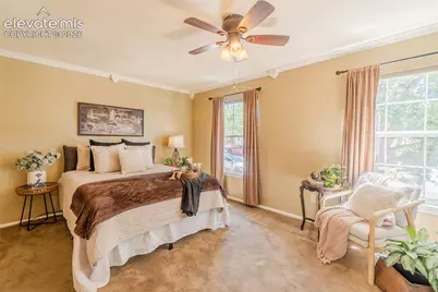6870 Riverwood Lane, Colorado Springs, CO 80918 - Photo 17