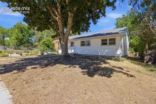 1636 Happiness Dr, Colorado Springs, CO 80909 - Photo 27