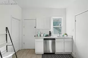 808 E Monument St, Colorado Springs, CO 80903 - Photo 21