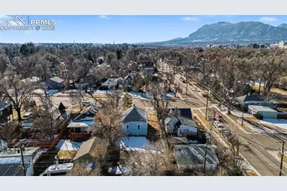 808 E Monument Street, Colorado Springs, CO 80903 - Photo 37
