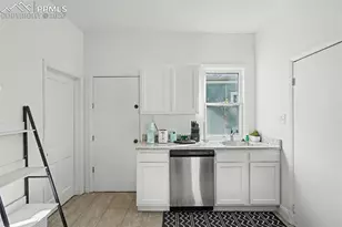 808 E Monument St, Colorado Springs, CO 80903 - Photo 21