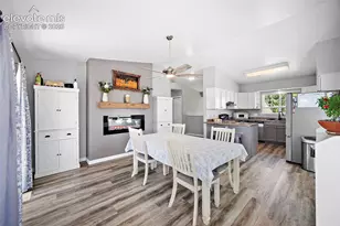 34 E Bonanza Dr, Pueblo, CO 81007 - Photo 7