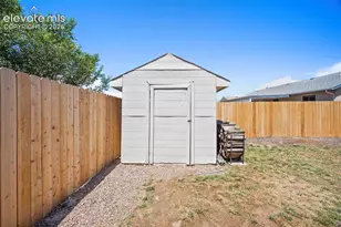 34 E Bonanza Dr, Pueblo, CO 81007 - Photo 23