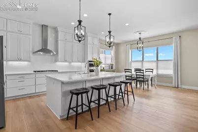 1161 Almagre Heights, Colorado Springs, CO 80904 - Photo 7
