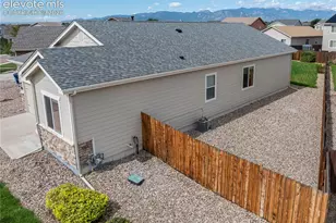 10219 Intrepid Way, Colorado Springs, CO 80925 - Photo 9