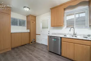 1003 E Columbia St, Colorado Springs, CO 80903 - Photo 5