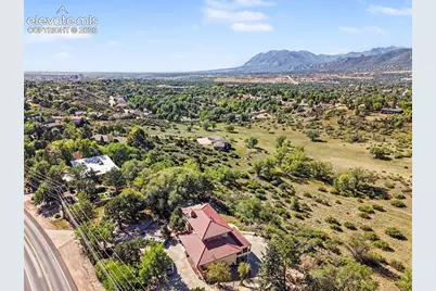 2230 Mesa Road, Colorado Springs, CO 80904 - Photo 41